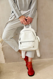 Ibaka back leather bag with green pocket