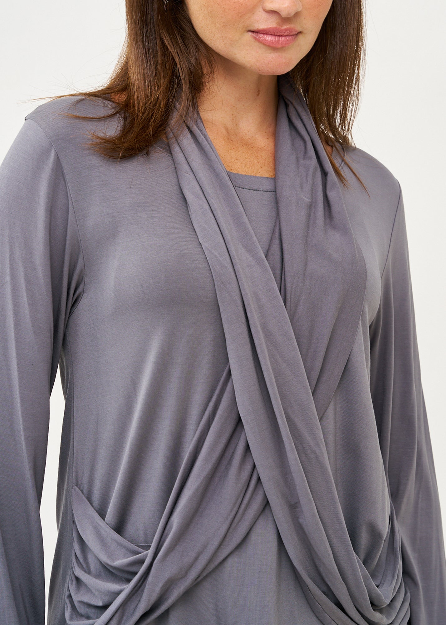 חולצה שרוול ארוך עם צעיף אפור כהה
