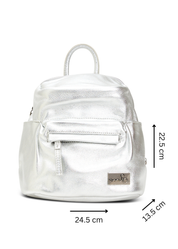 תיק גב עור קטן כסף