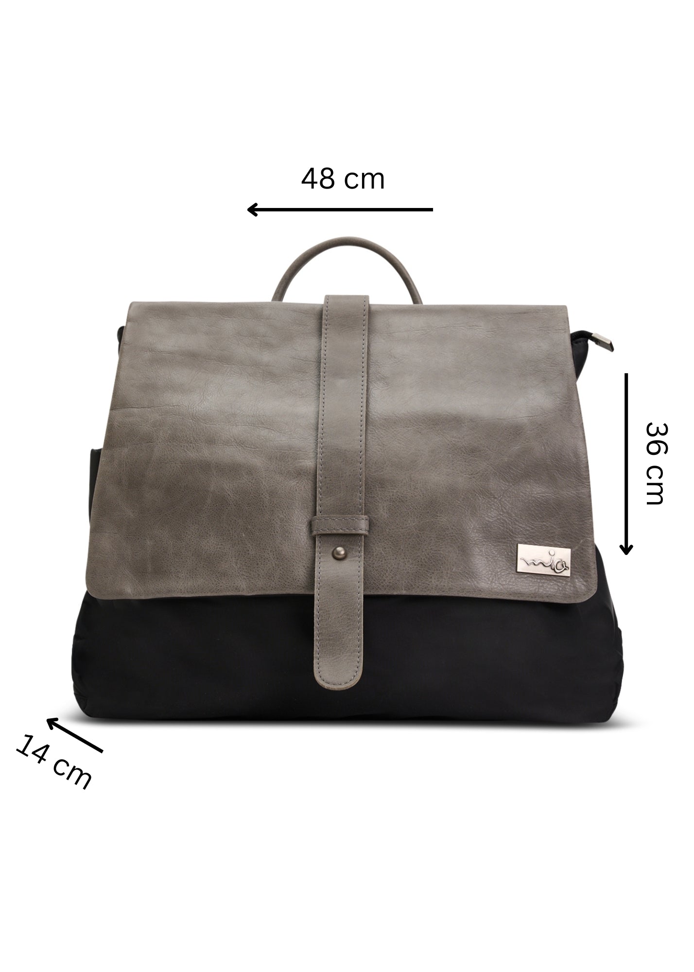 Nylon backpack with gray leather kalapa