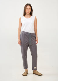 Pants with a seam in the middle and a dark gray patch - 02