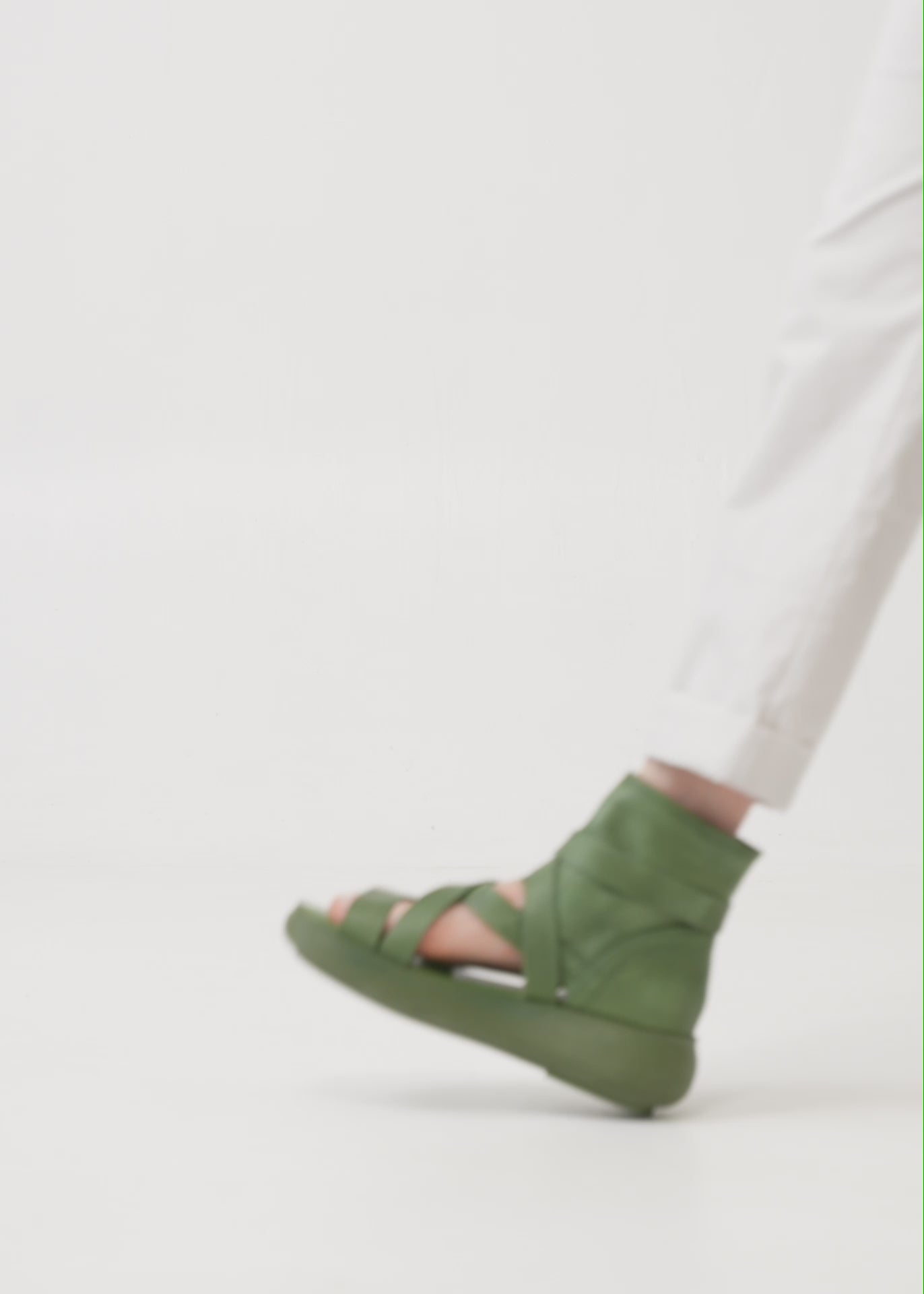 High leather sandals with yellow straps