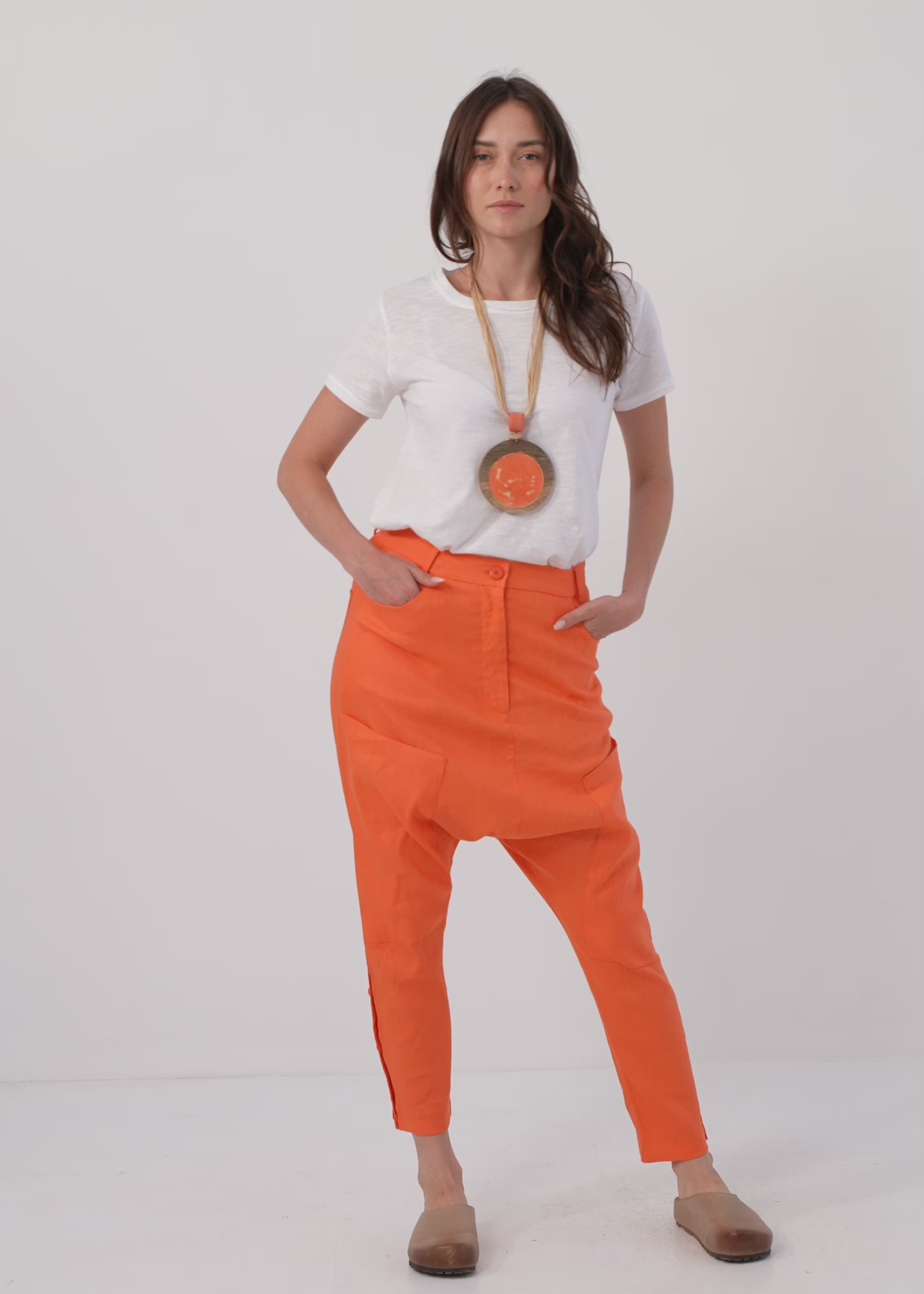 מכנסיים ארוכים כיסים מלבניים מקדימה כחול בהיר