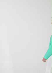 חולצה מכופתרת שילוב סרט סטון