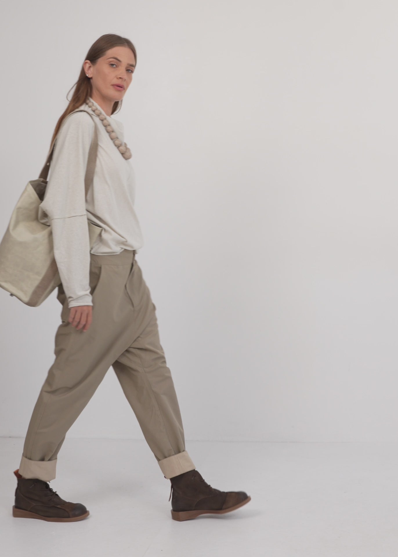 מכנסיים בוי מנג'ט שילוב צבע שחור